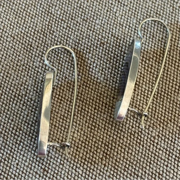 Elegant Sterling 925 Silver & Iridescent Abalone Pierced Dangle Earrings - Picture 5 of 6